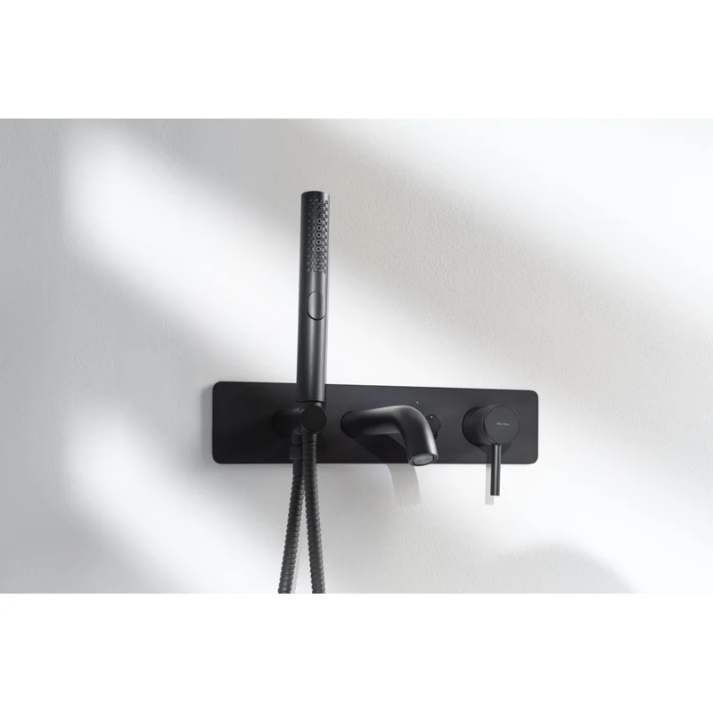 Смеситель для ванны с душем Allen Brau Priority 5.31006-31 (с внутренней частью) черный матовый