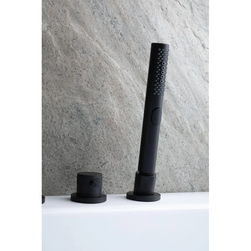 Смеситель на борт ванны Allen Brau Priority 5.31007-31 (с внутренней частью) черный матовый