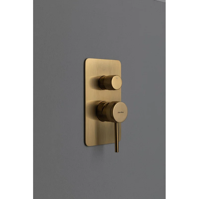 Смеситель для ванны Allen Brau Priority 5.31011-GB (с внутренней частью, 2 выхода) золото