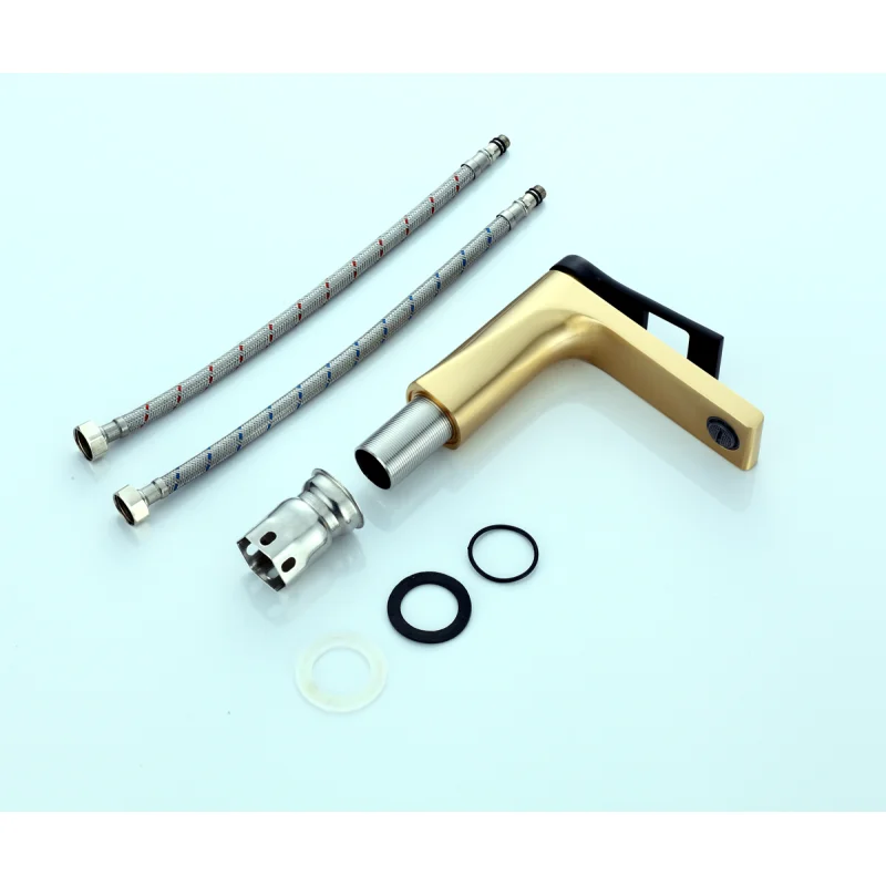 Смеситель для раковины Bronze de Luxe Element EL02GB Матовое золото Черный