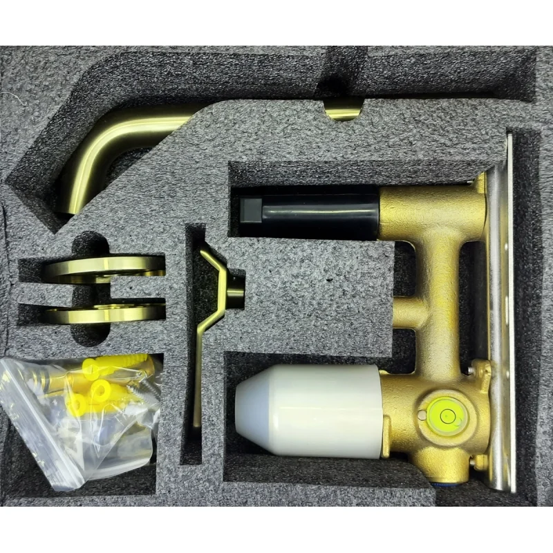 Смеситель скрытого монтажа для раковины Bronze de Luxe 1760s Loft 5530CG, матовое золото