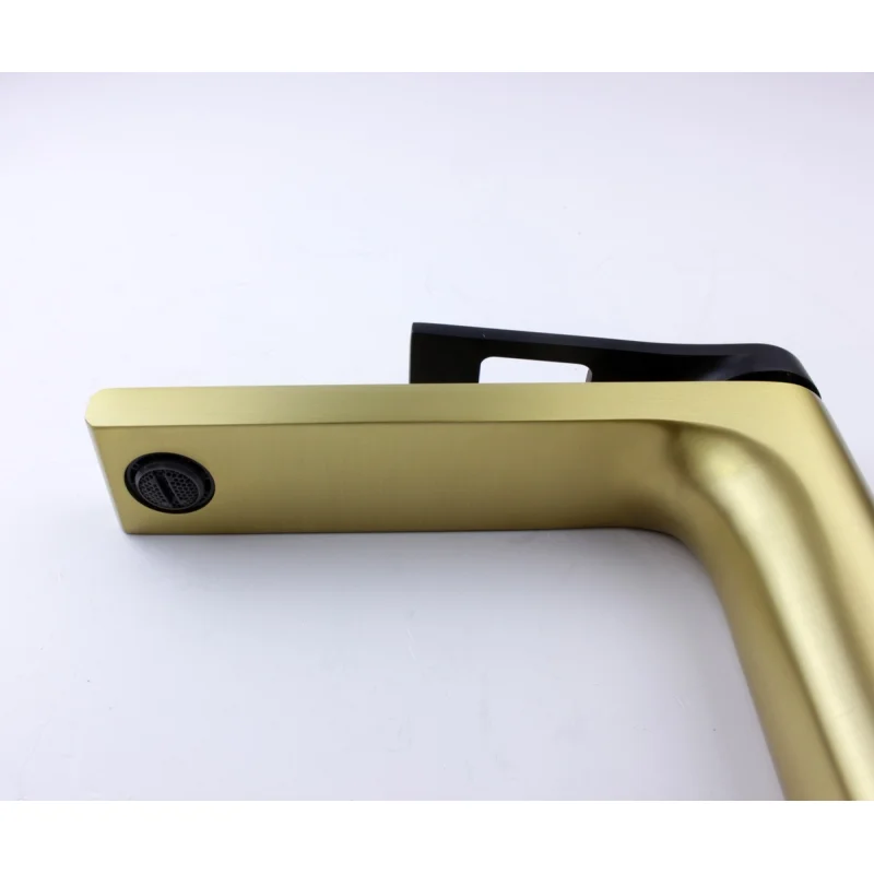 Смеситель для раковины Bronze de Luxe Element EL21GB, матовое золото