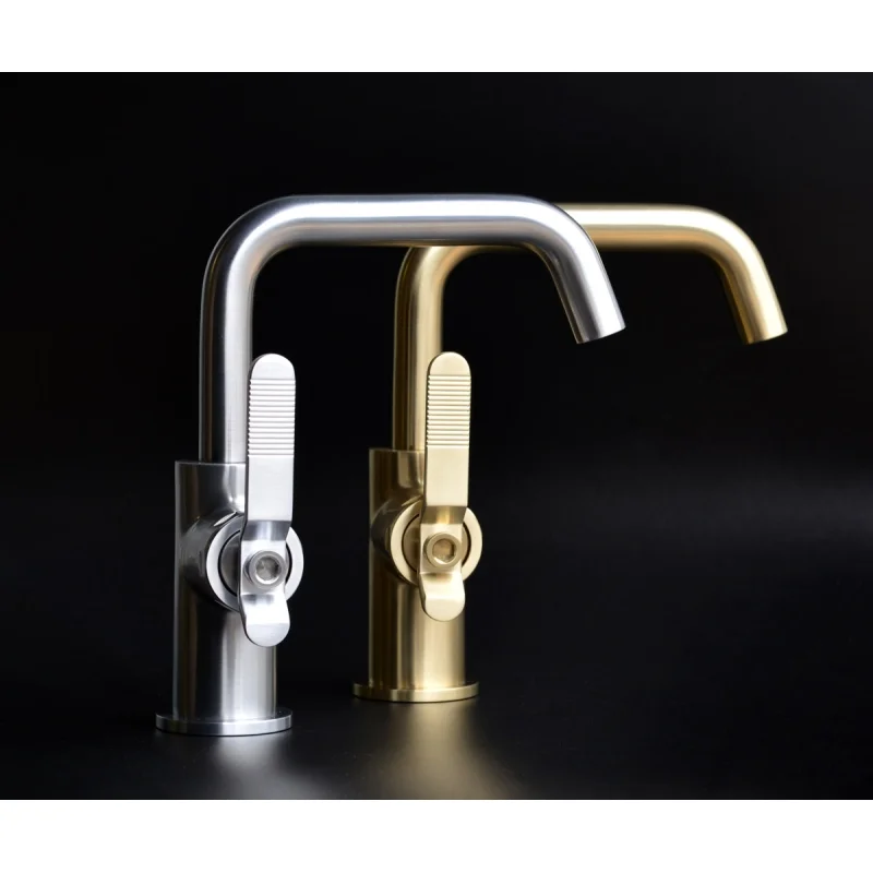 Смеситель для раковины Bronze de Luxe 1760'S 1178CG Золото матовое