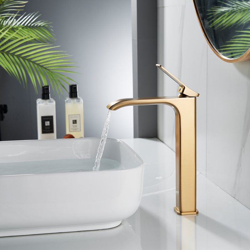 Смеситель для раковины высокий Shevanik S4011G, золотой сатин