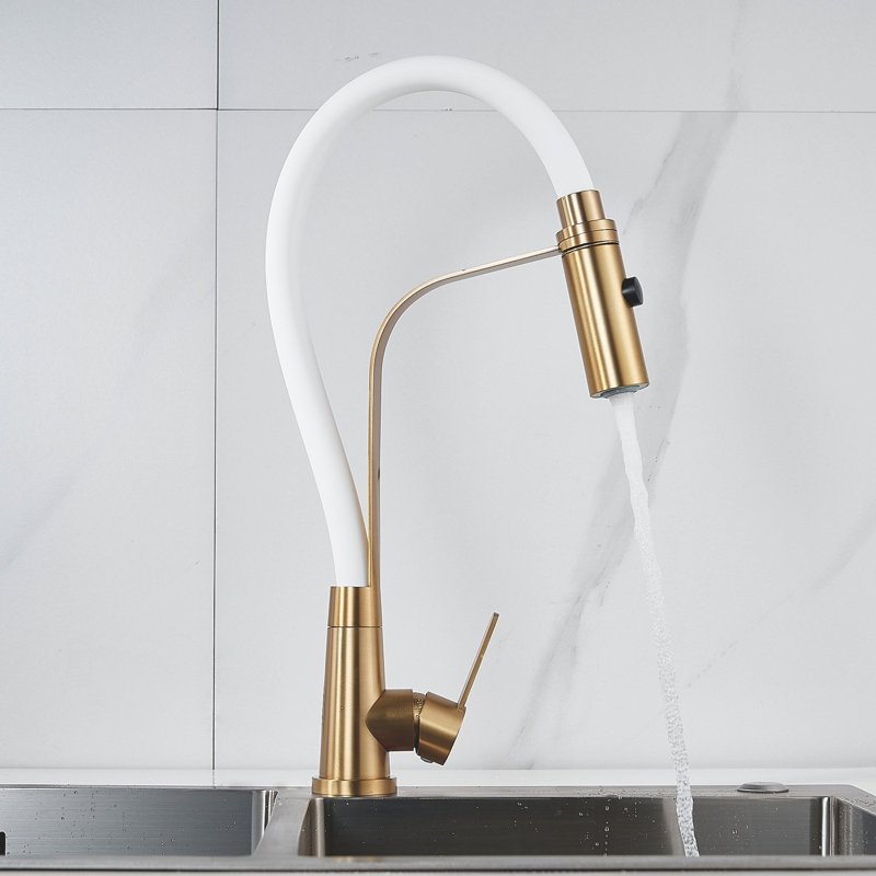 Смеситель для кухни с гибким изливом и режимом 