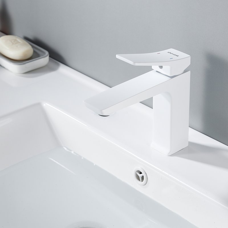 Смеситель для раковины Shevanik S4401C, белый