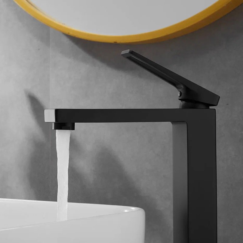 Смеситель для раковины Shevanik S6811H, черный