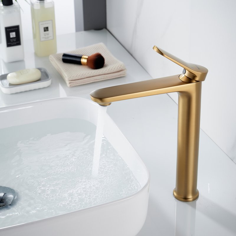 Смеситель для раковины высокий Shevanik S4311G, золотой сатин