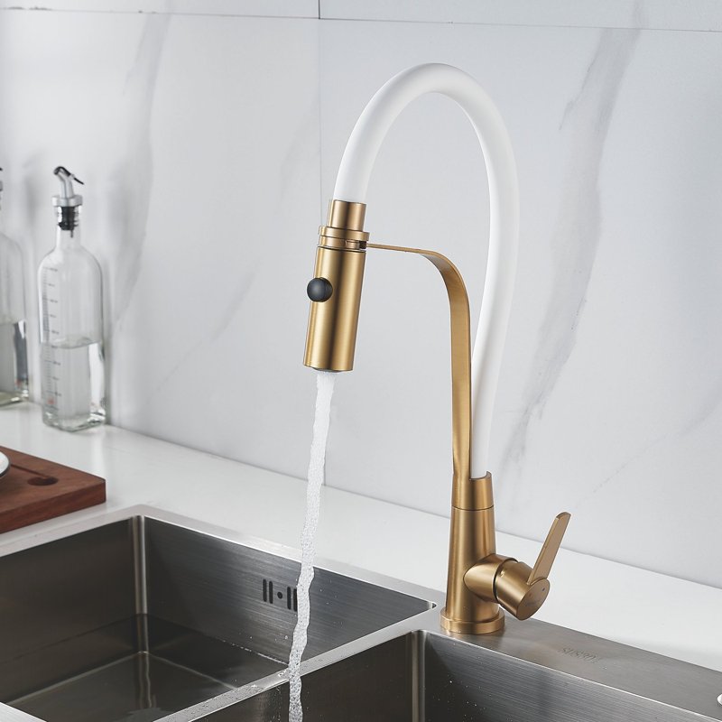 Смеситель для кухни с гибким изливом и режимом 