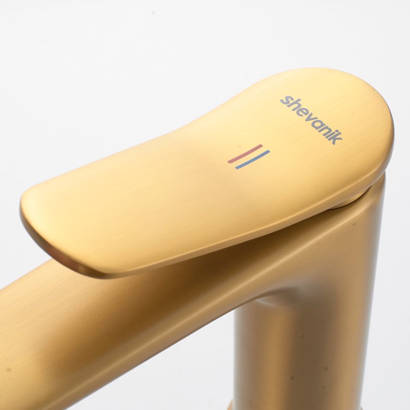 Смеситель для раковины Shevanik S4701G, золотой сатин