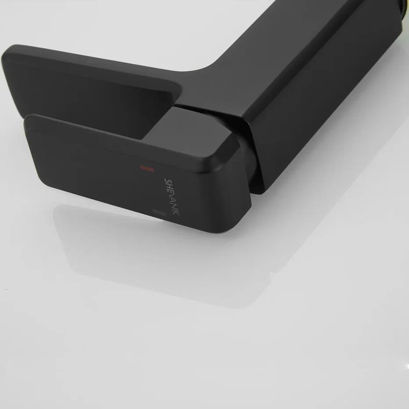 Смеситель для раковины Shevanik S8801H, черный