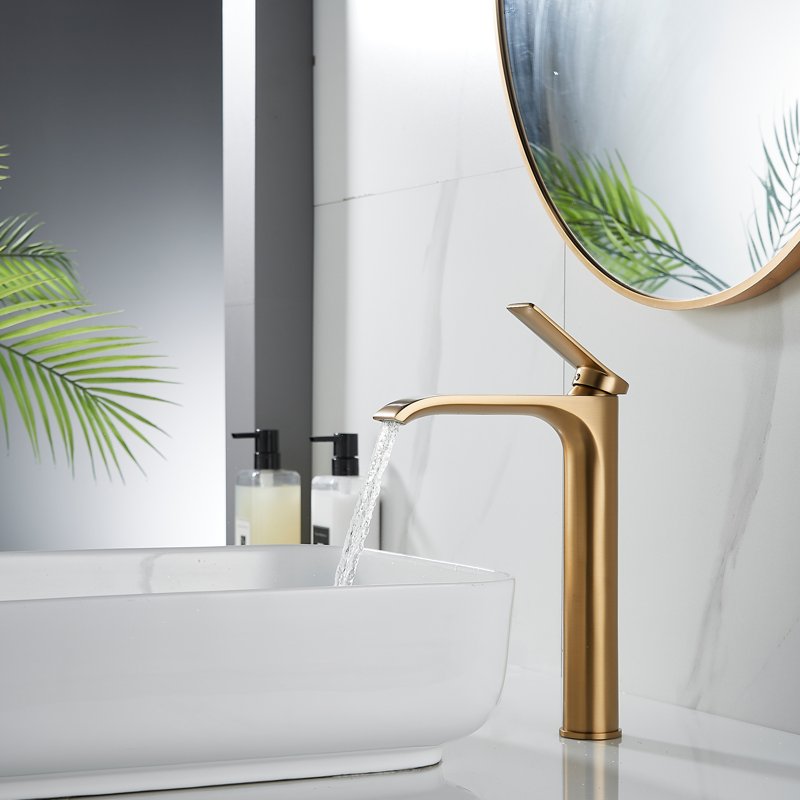 Смеситель для раковины высокий Shevanik S4111G, золотой сатин