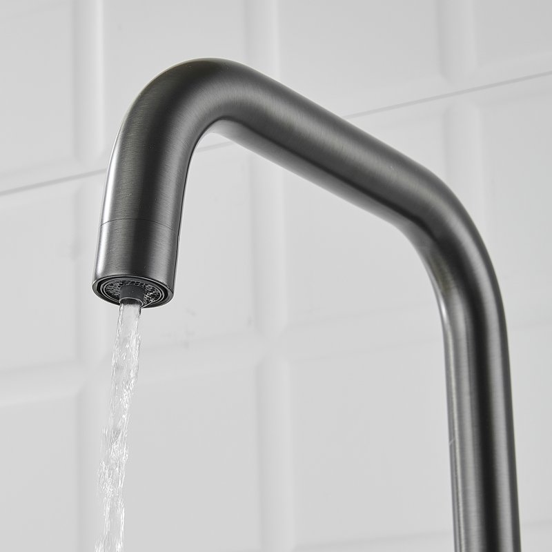 Смеситель для кухни с подключением фильтра Shevanik S528T, оружейная сталь