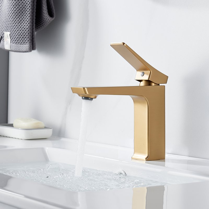 Смеситель для раковины Shevanik S4401G, золотой сатин