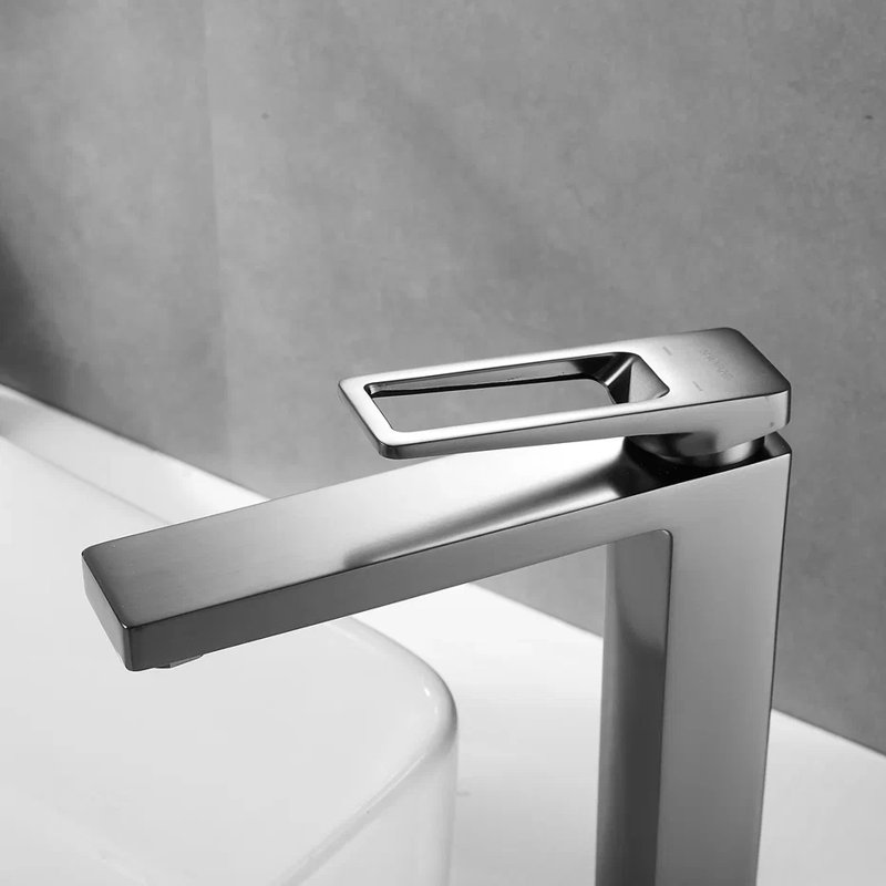 Смеситель для раковины Shevanik S6811T, оружейная сталь