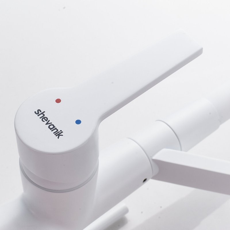 Смеситель для кухни с гибким изливом и подключением фильтра Shevanik S278C, белый