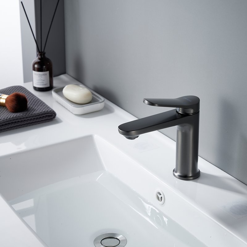 Смеситель для раковины Shevanik S4301T, оружейная сталь