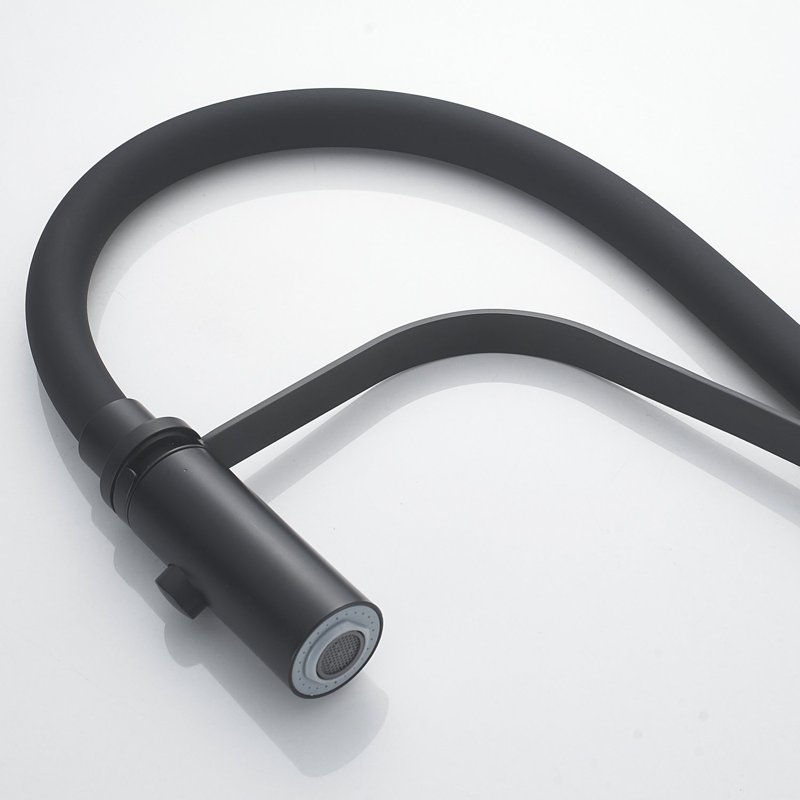 Смеситель для кухни с гибким изливом и режимом 