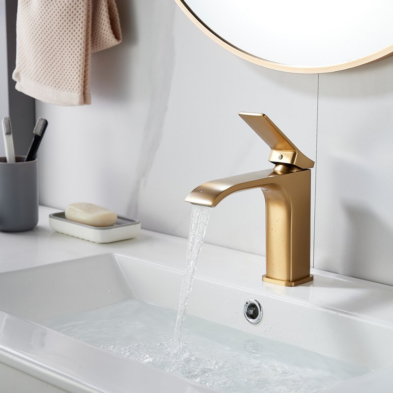 Смеситель для раковины Shevanik S4001G, золотой сатин