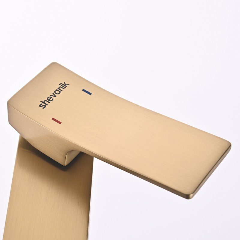 Смеситель для раковины высокий Shevanik S6111G, золотой сатин