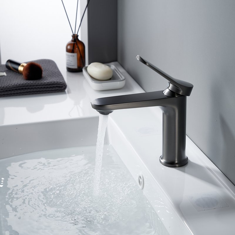 Смеситель для раковины Shevanik S4301T, оружейная сталь