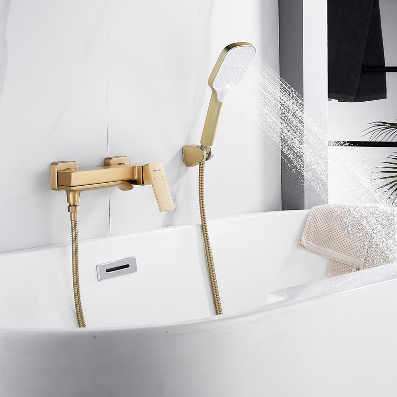 Смеситель для ванны Shevanik S4002G, золотой сатин