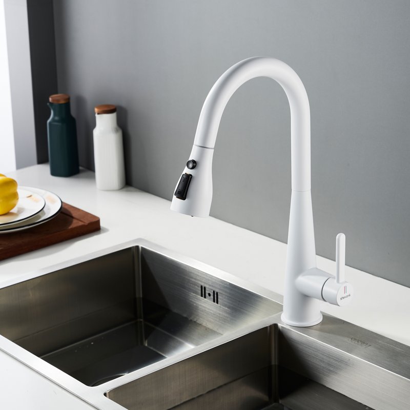 Смеситель для кухни с выдвижным изливом Shevanik S363C, белый