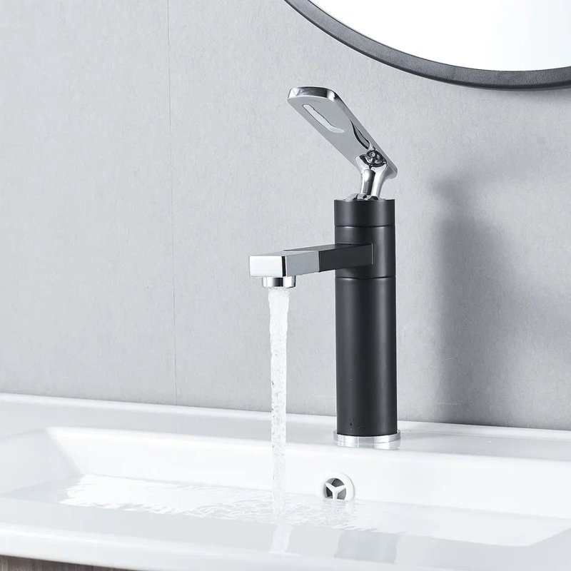 Смеситель для раковины с поворотным носиком Shevanik S6601H, черный/хром