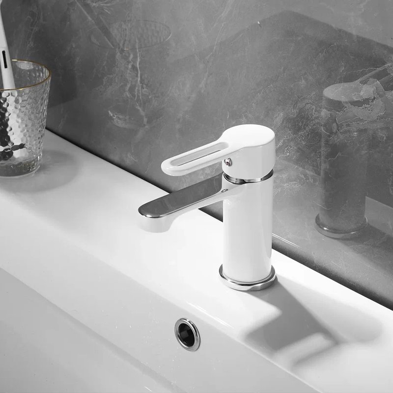 Смеситель для раковины Shevanik S8101F, белый/хром