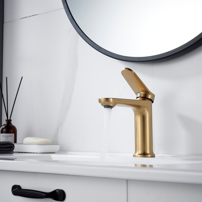 Смеситель для раковины Shevanik S4301G, золотой сатин