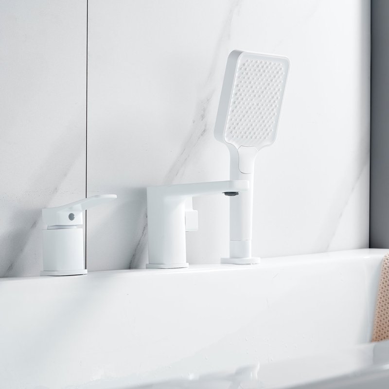 Смеситель на борт ванны Shevanik S9912C, белый