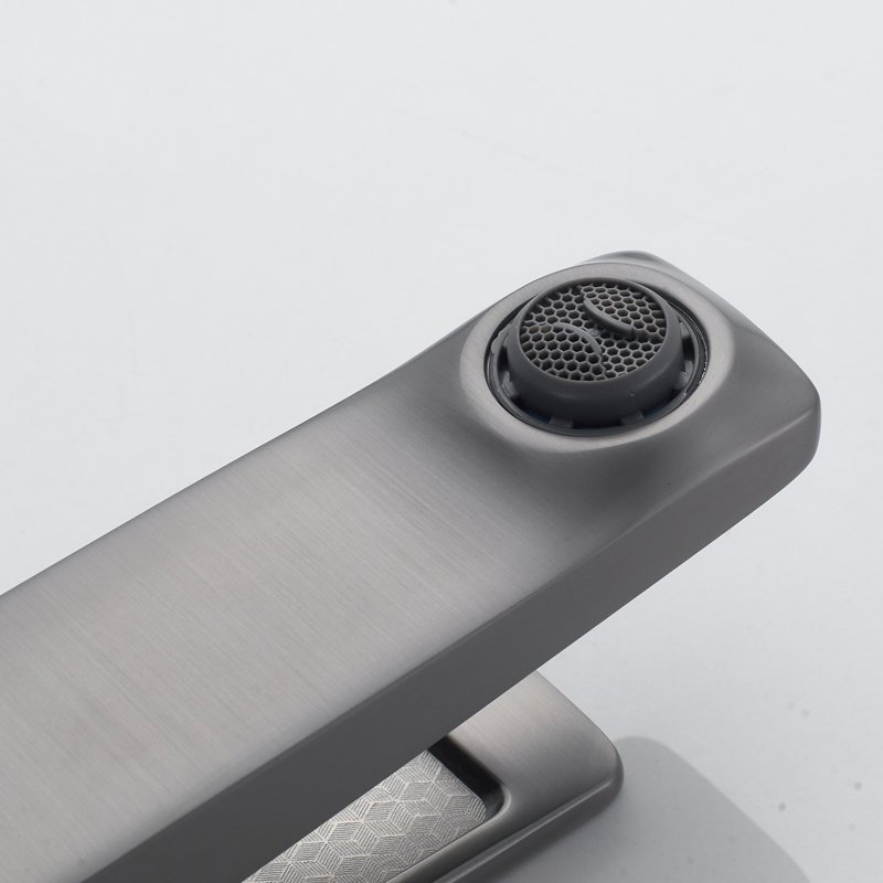 Смеситель для раковины Shevanik S4601T, оружейная сталь