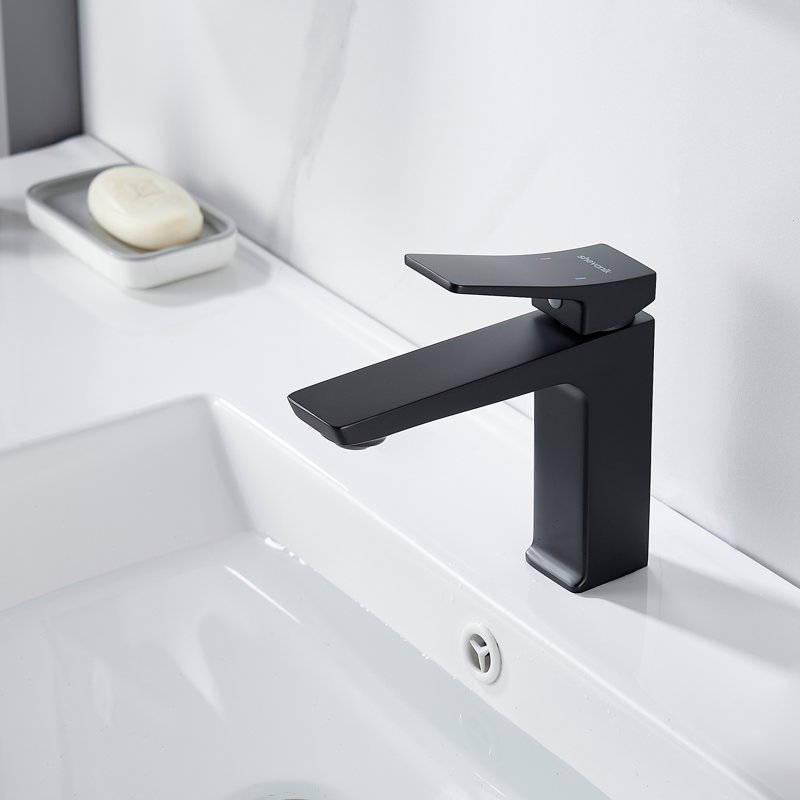 Смеситель для раковины Shevanik S4401H, черный