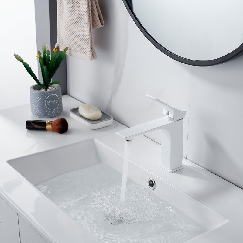 Смеситель для раковины Shevanik S6101C, белый