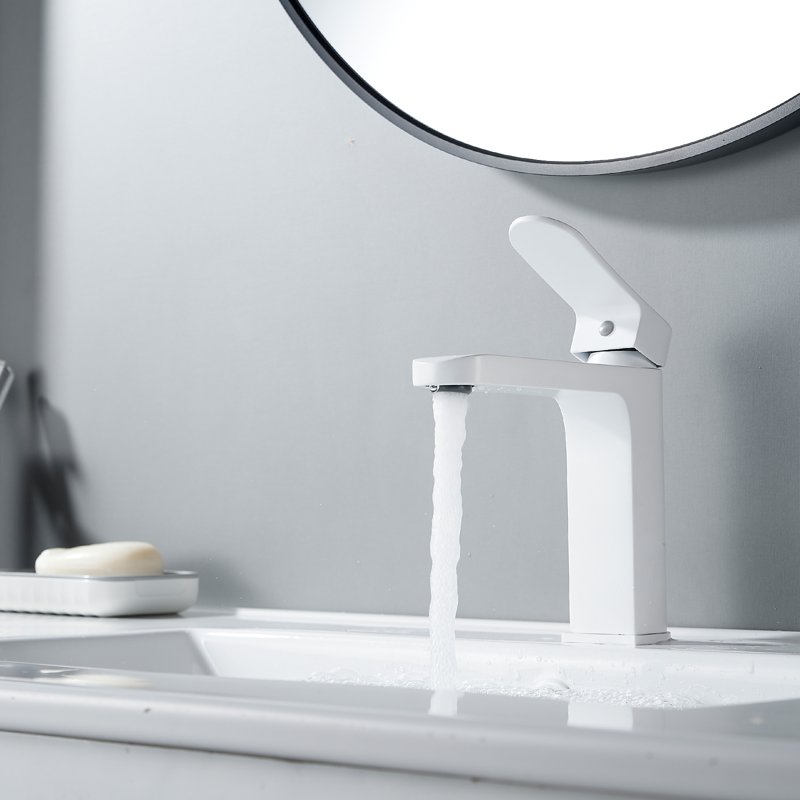 Смеситель для раковины Shevanik S4501C, белый