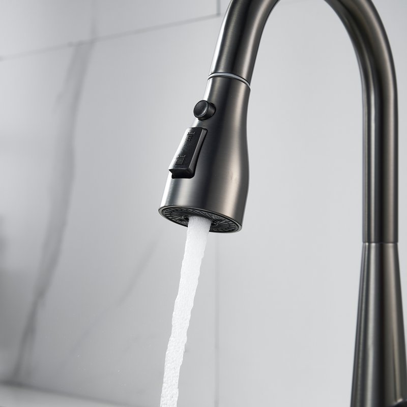 Смеситель для кухни с выдвижным изливом Shevanik S363T, оружейная сталь