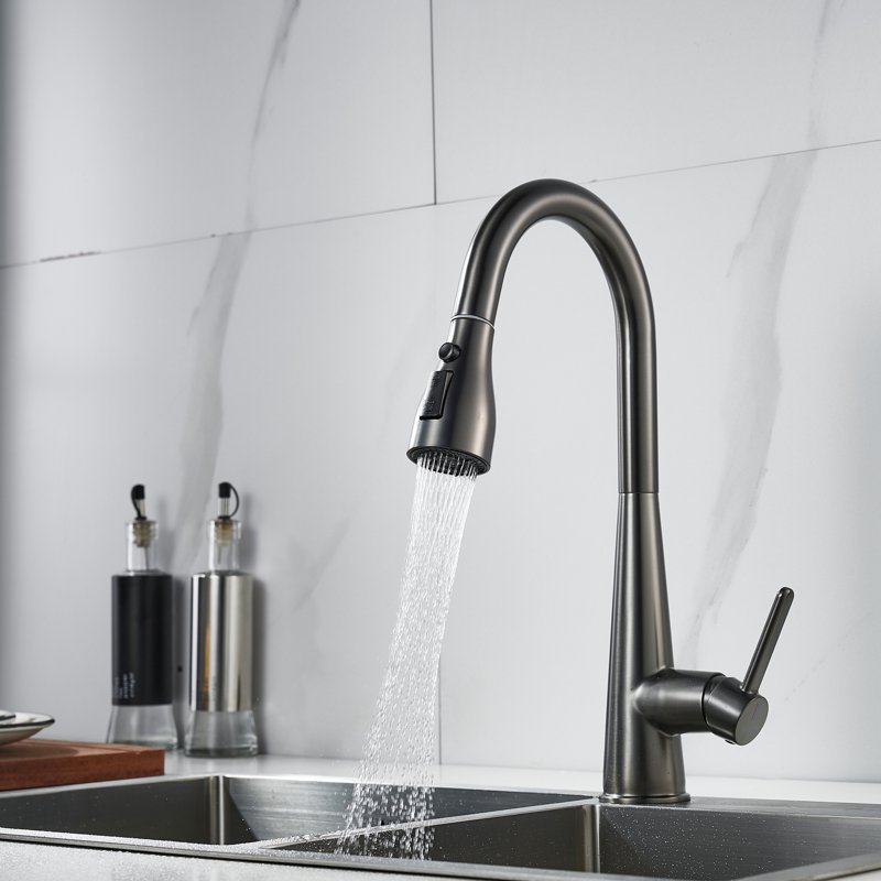 Смеситель для кухни с выдвижным изливом Shevanik S363T, оружейная сталь