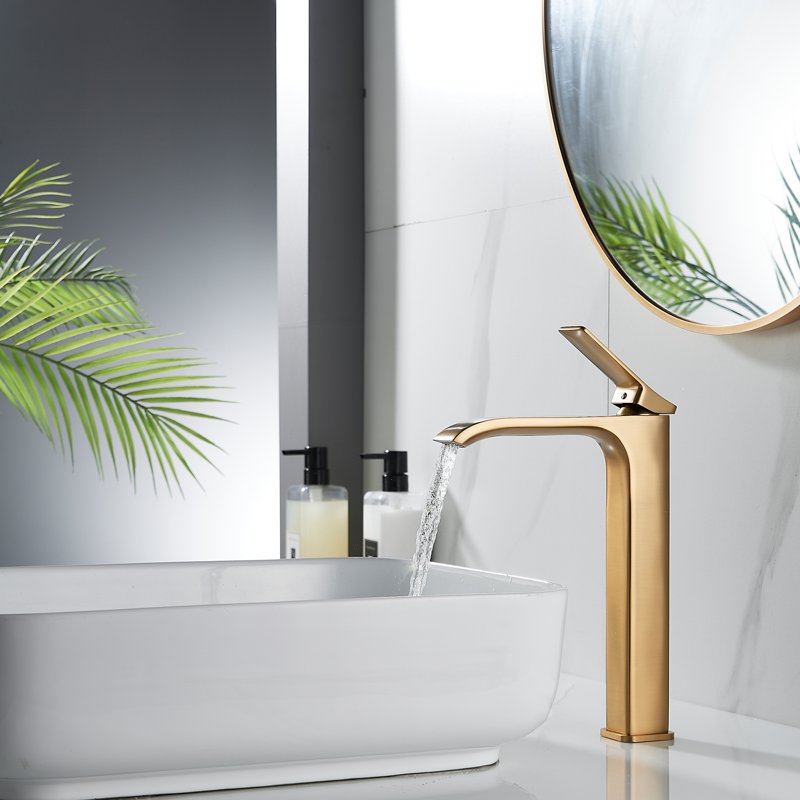 Смеситель для раковины высокий Shevanik S4011G, золотой сатин