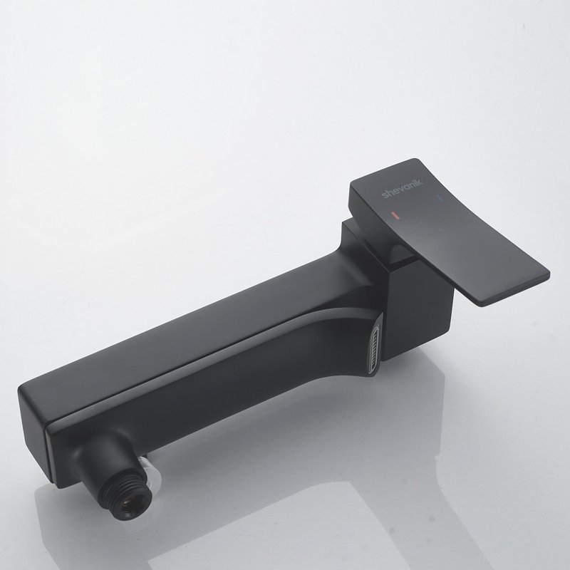 Смеситель для ванны Shevanik S4002H, черный