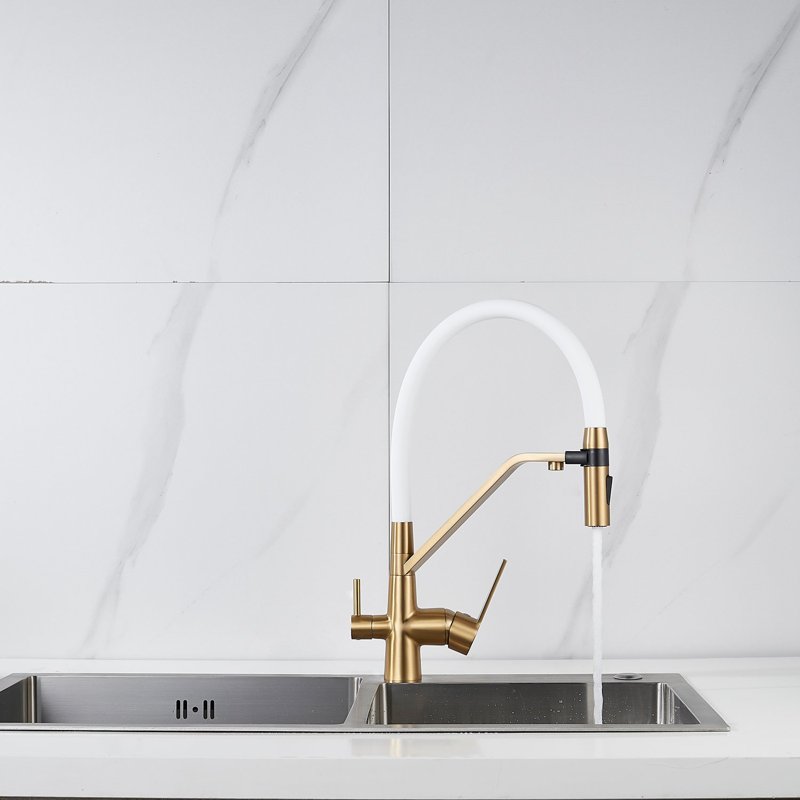 Смеситель для кухни с гибким изливом и подключением фильтра Shevanik S278G, золотой сатин