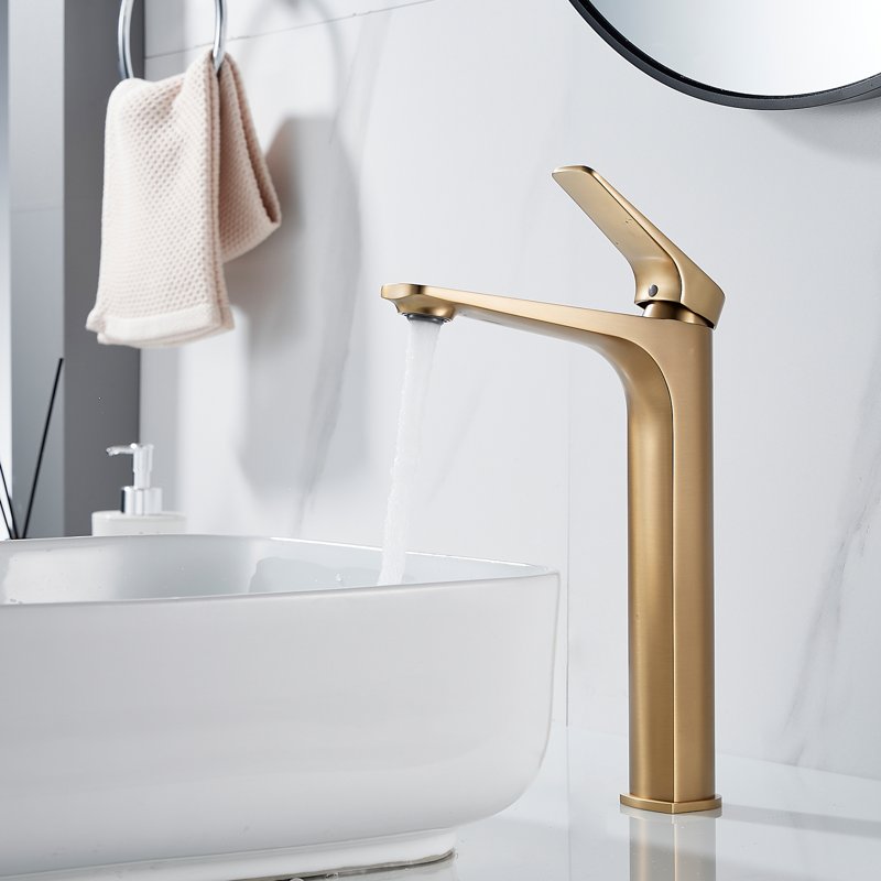 Смеситель для раковины высокий Shevanik S4211G, золотой сатин