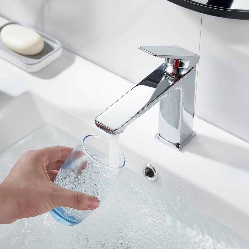 Смеситель для раковины Shevanik S8901-1, хром