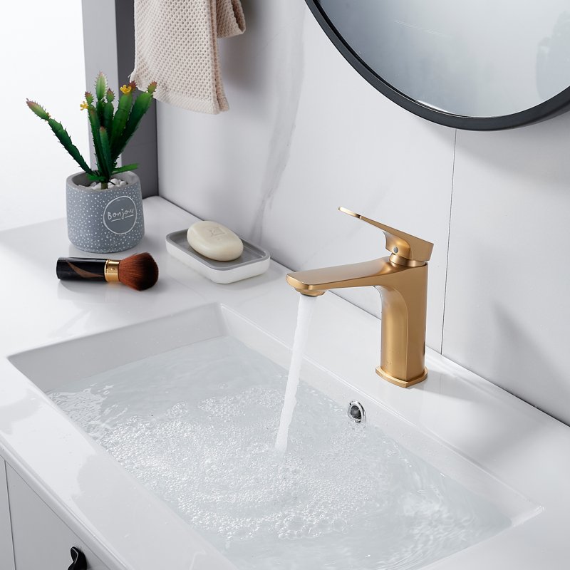 Смеситель для раковины Shevanik S4201G, золотой сатин