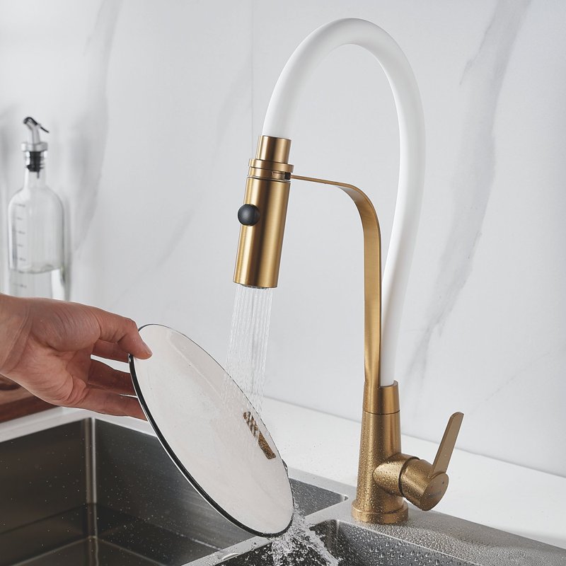 Смеситель для кухни с гибким изливом и режимом 