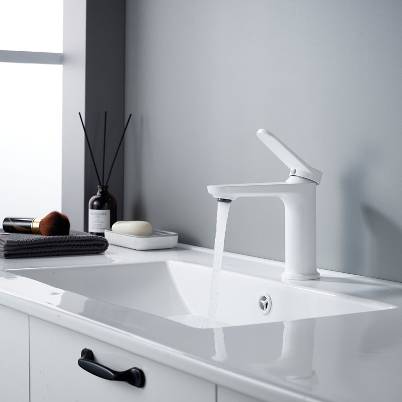 Смеситель для раковины Shevanik S4301C, белый