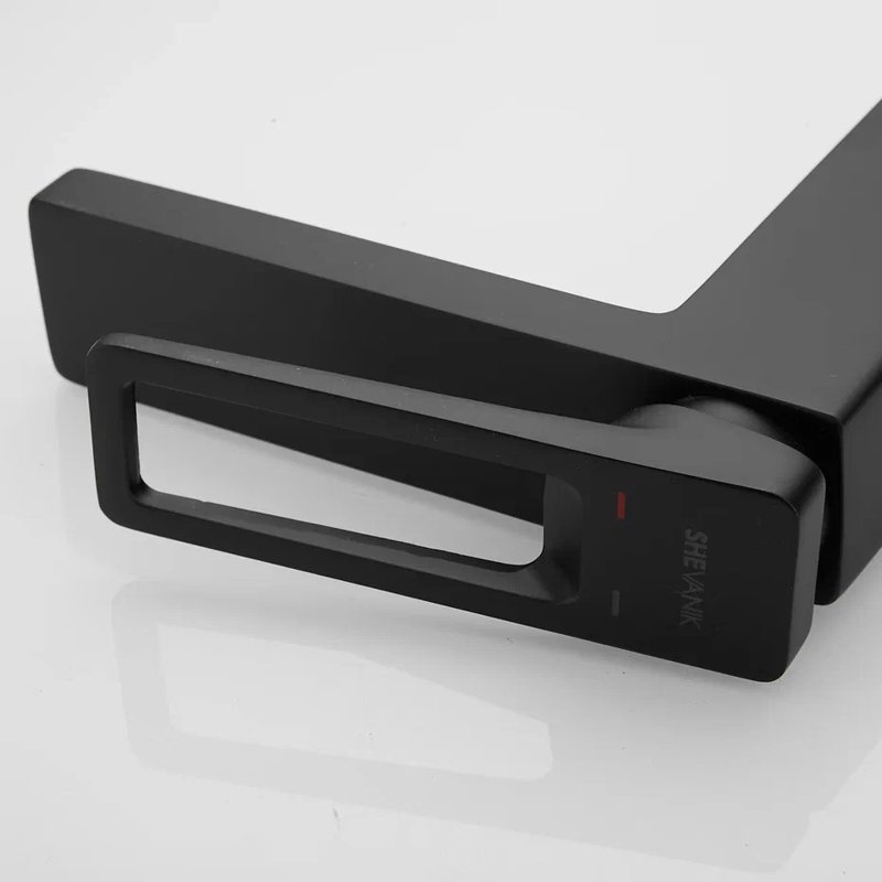 Смеситель для раковины Shevanik S6801H, черный