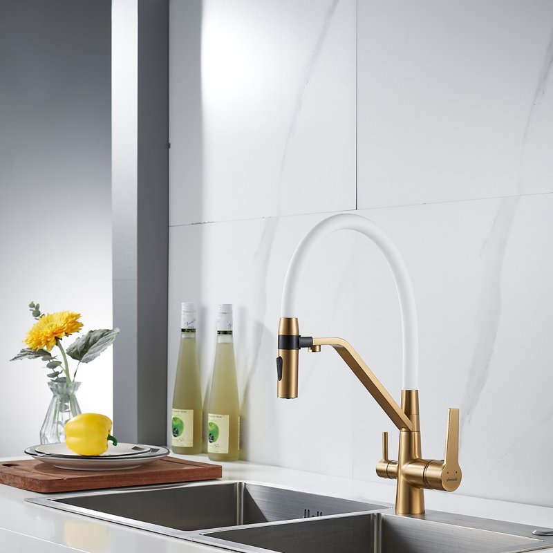 Смеситель для кухни с гибким изливом и подключением фильтра Shevanik S278G, золотой сатин