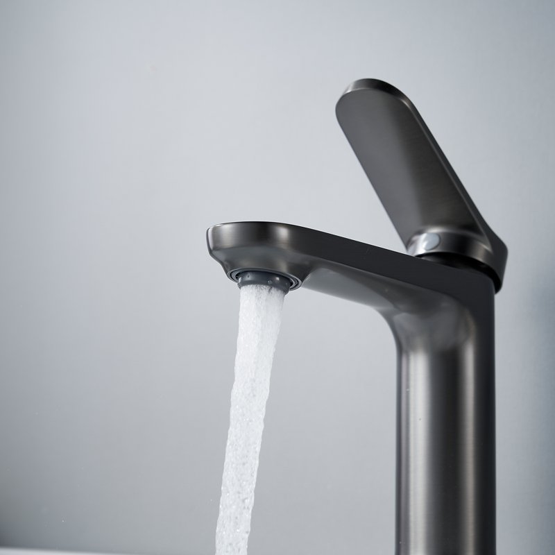 Смеситель для раковины Shevanik S4301T, оружейная сталь