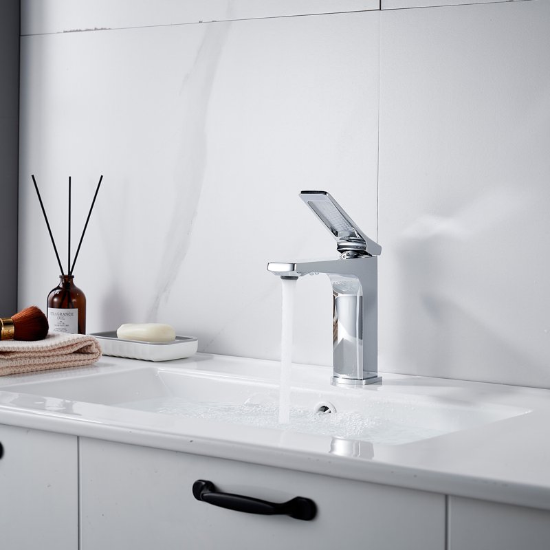 Смеситель для раковины Shevanik S4601, хром