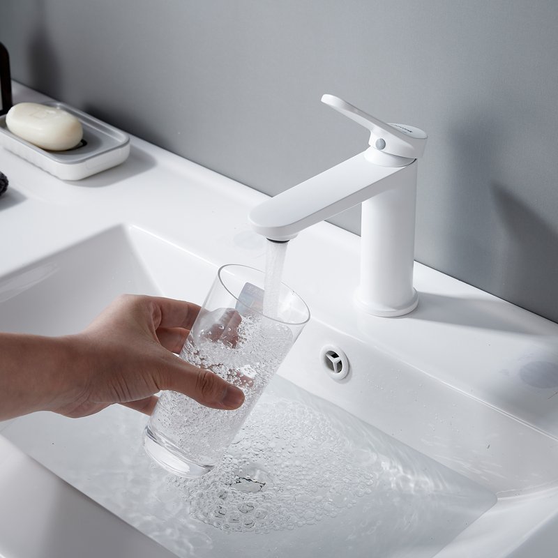 Смеситель для раковины Shevanik S4301C, белый